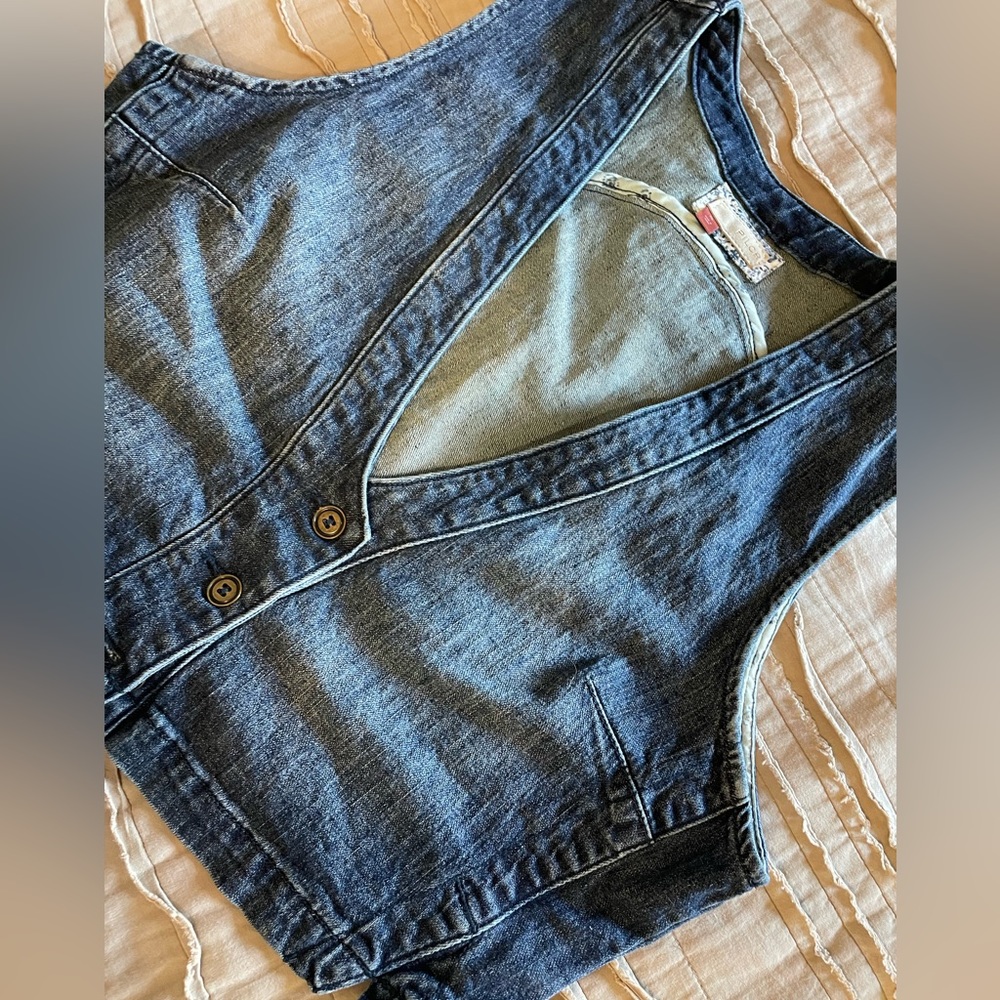Pilcro Vest